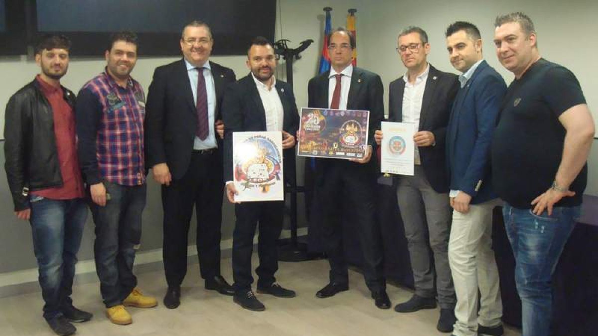 Momento de la presentación de las actividades de la Peña Leonesa en las instalaciones del Camp Nou. DL