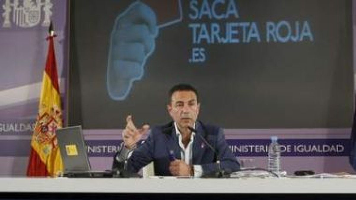 Lorente alertó de que aumenta la edad de las víctimas.