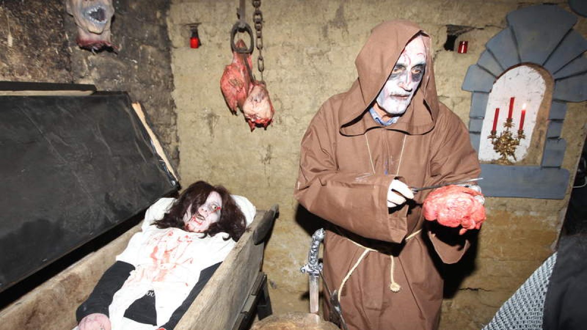 La actividad se desarrollará en quince escenas de terror.