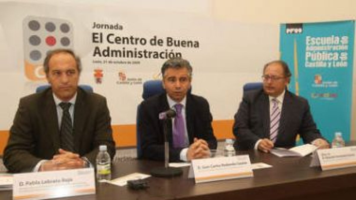 Pablo Lebrato, Juan Carlos Redondo y Eduardo Fernández durante la jornada.