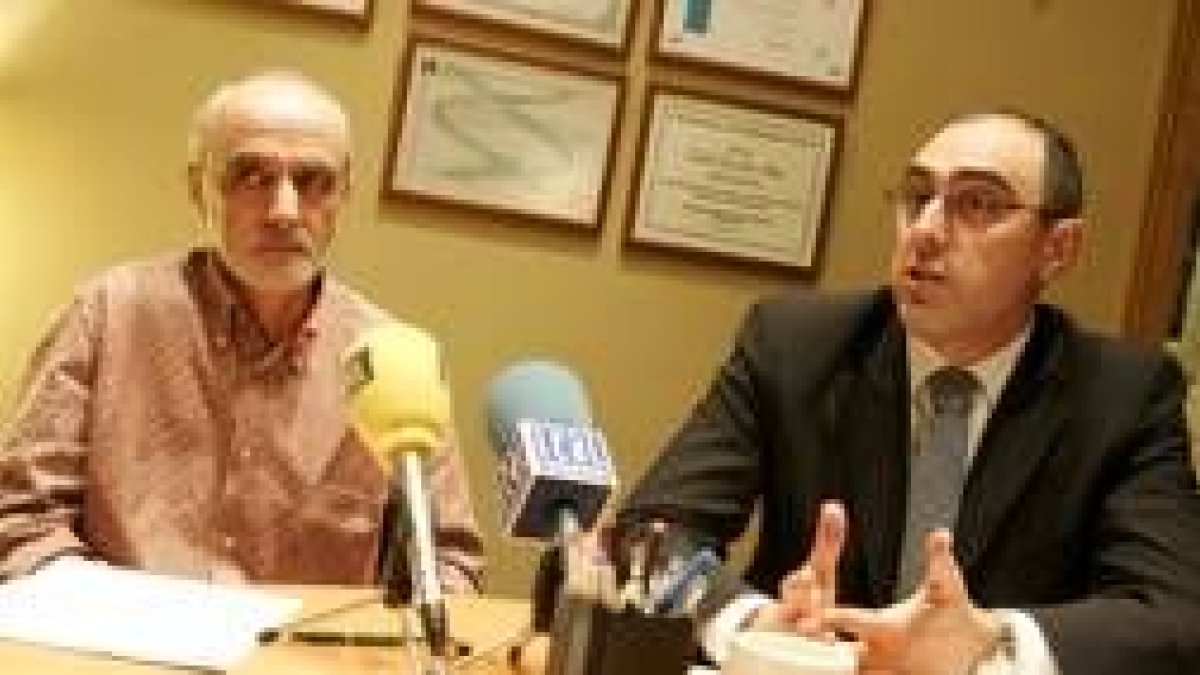 Pedro Álvarez Barriada y Carlos González-Antón, ayer en Ecourban