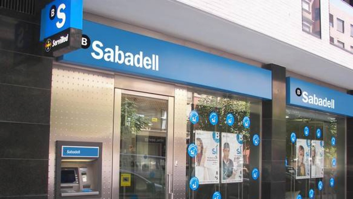 Una oficina del Banco Sabadell en Cataluña.