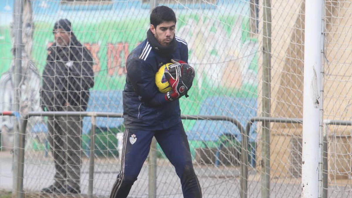 Santamaría y la Deportiva han unido sus destinos hasta junio del 2016.