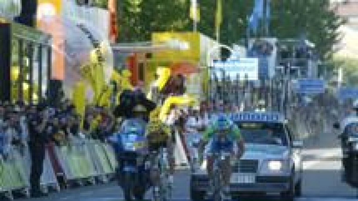 Santiago Botero (Kelme) ganó la última etapa de la Vuelta a España que ha tenido un final en León