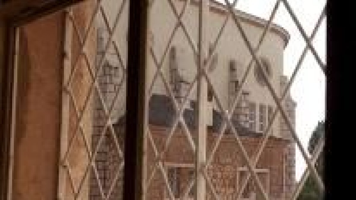 Fachada del centro de internamiento de Valladolid
