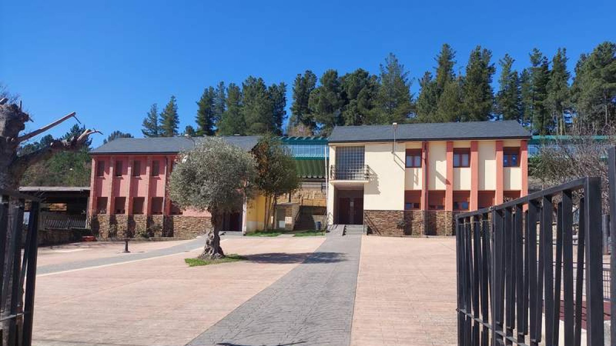 Imagen facilitada por el Ayuntamiento del colegio de Sancedo. DL