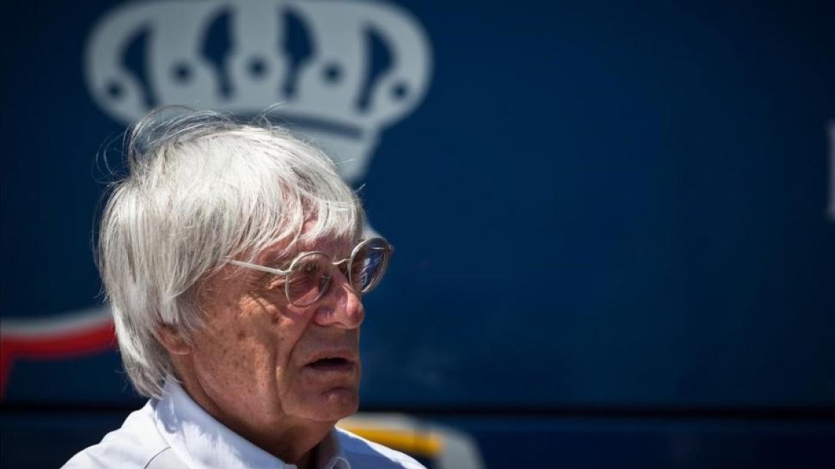 Ecclestone, en un Gran Premio de F-1 en Valencia.