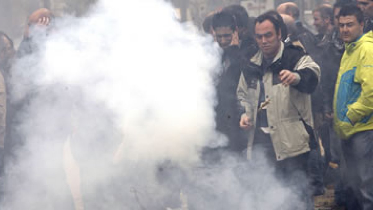 Mineros asturianos, leoneses y aragoneses se manifestaron frente al Ministerio de Industria.