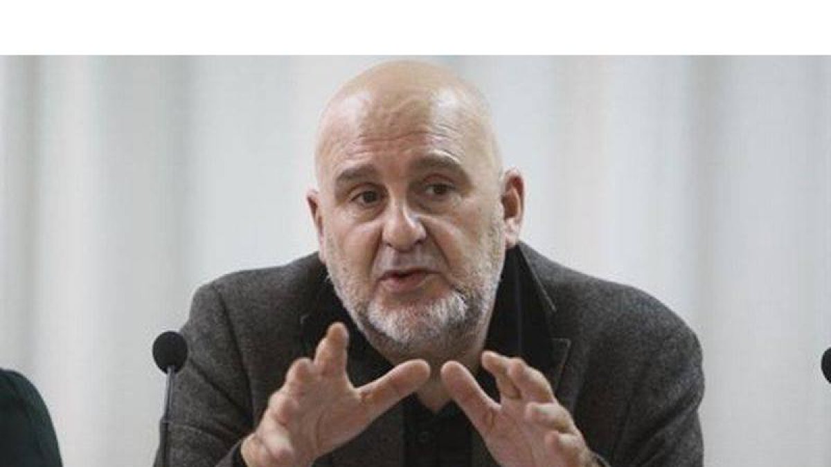 Antón Reixa, nuevo presidente de la Sociedad General de Autores y Editores.