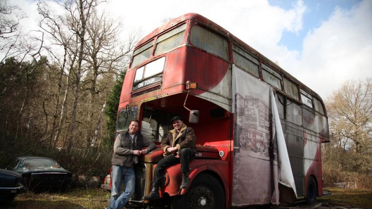 Paul Cowland (izquierda) y Dave Southall (derecha), dos amantes del automovilismo, son los protagonistas de 'Turbo pickers'.