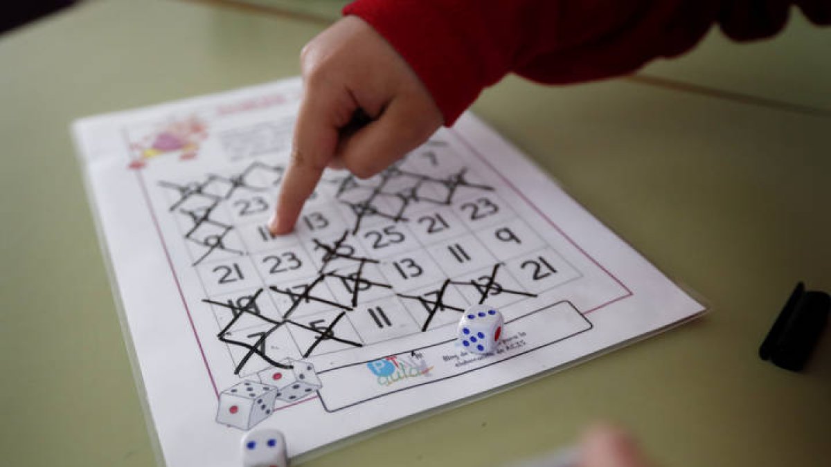 Un ejercicio de matemáticas en un aula. JESÚS F. SALVADORES