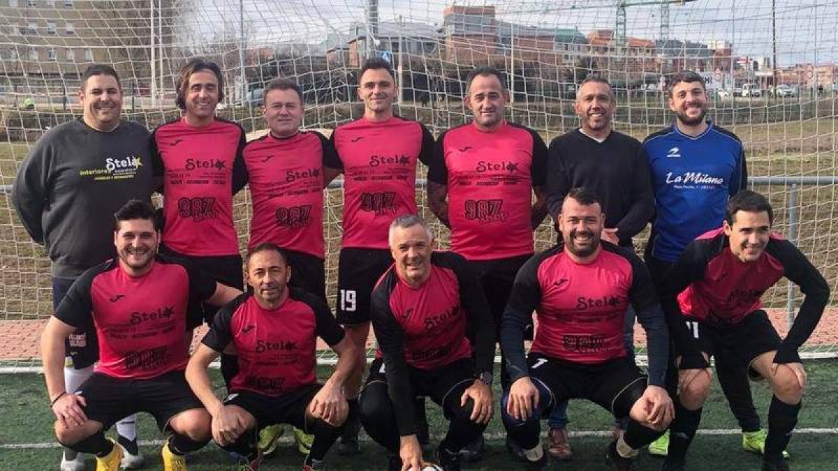 Equipo del Stella Interiores/Shop 987 que disputa la Liga CHF. DL