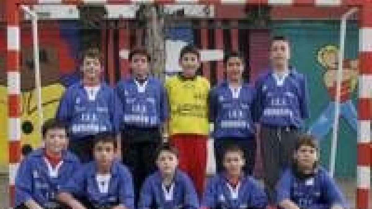 Formación del equipo infantil masculino del Ordoño II B