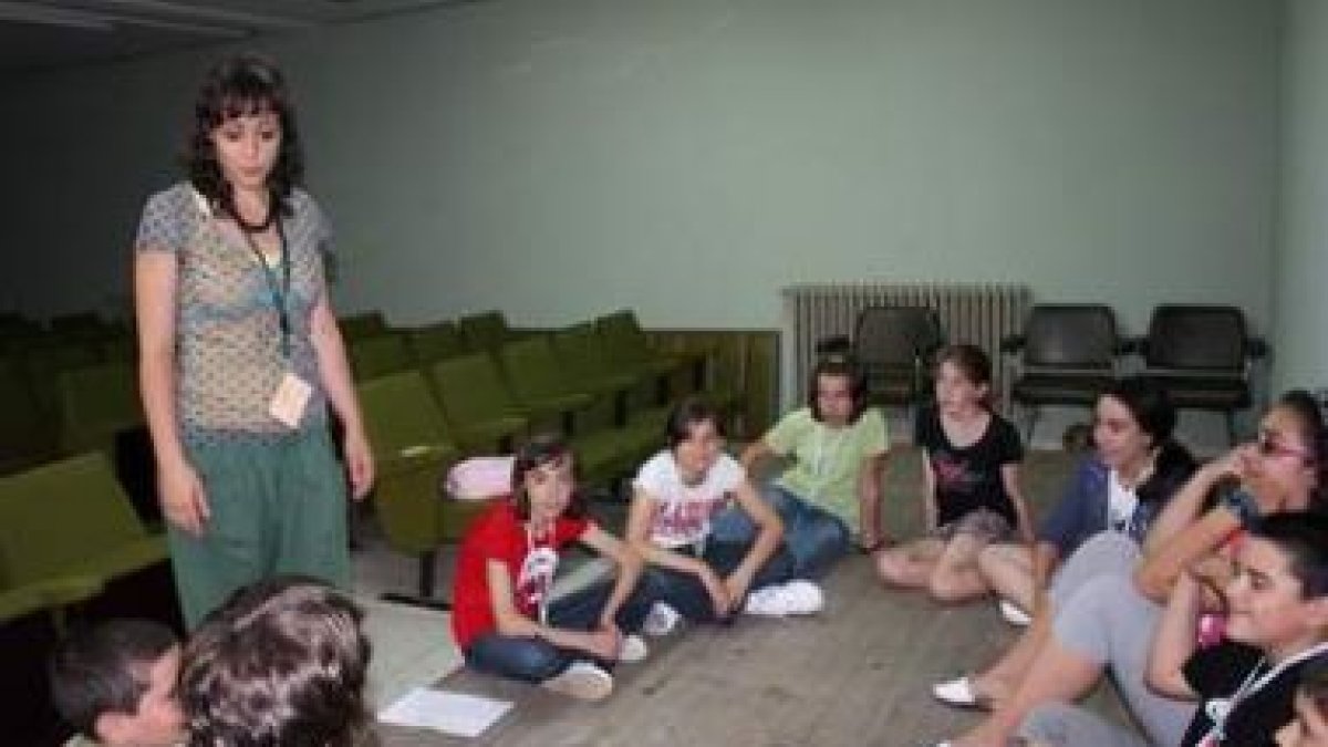 Un momento del taller de Momento Escénico.