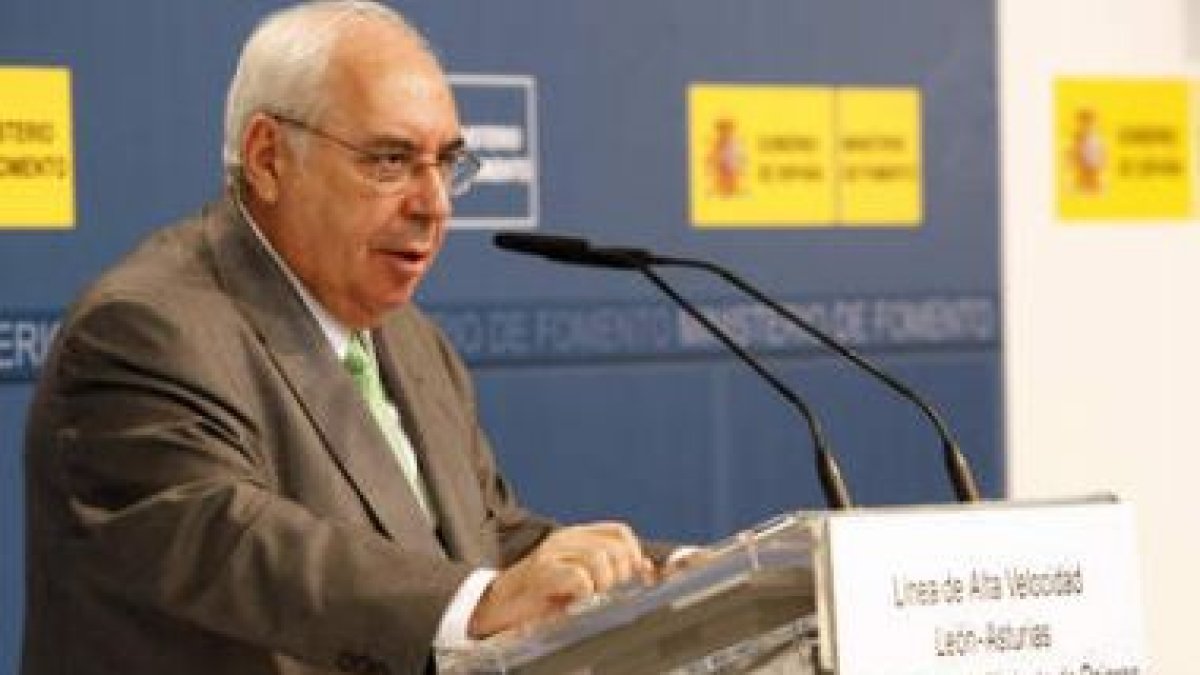 El presidente asturiano, en el transcurso de su intervención encendida y reivindicativa.