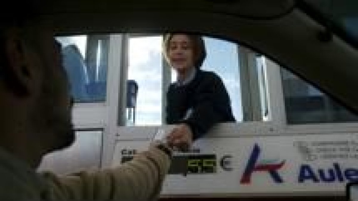 Charo Velasco es una de los miembros de la plataforma contra el peaje de la A-12