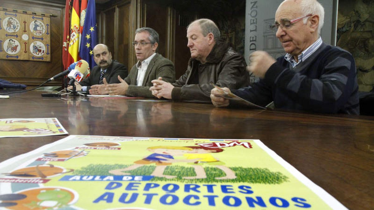 Presentación en el Ayuntamiento del Aula de Deportes Autóctonos.