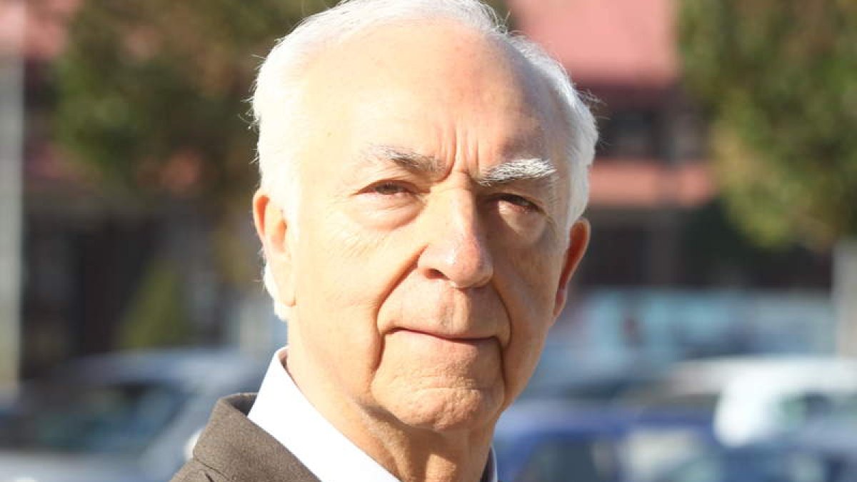 Manuel Ángel Fernández Arias dirigió Roldán y presidió la Fele. L. DE LA MATA