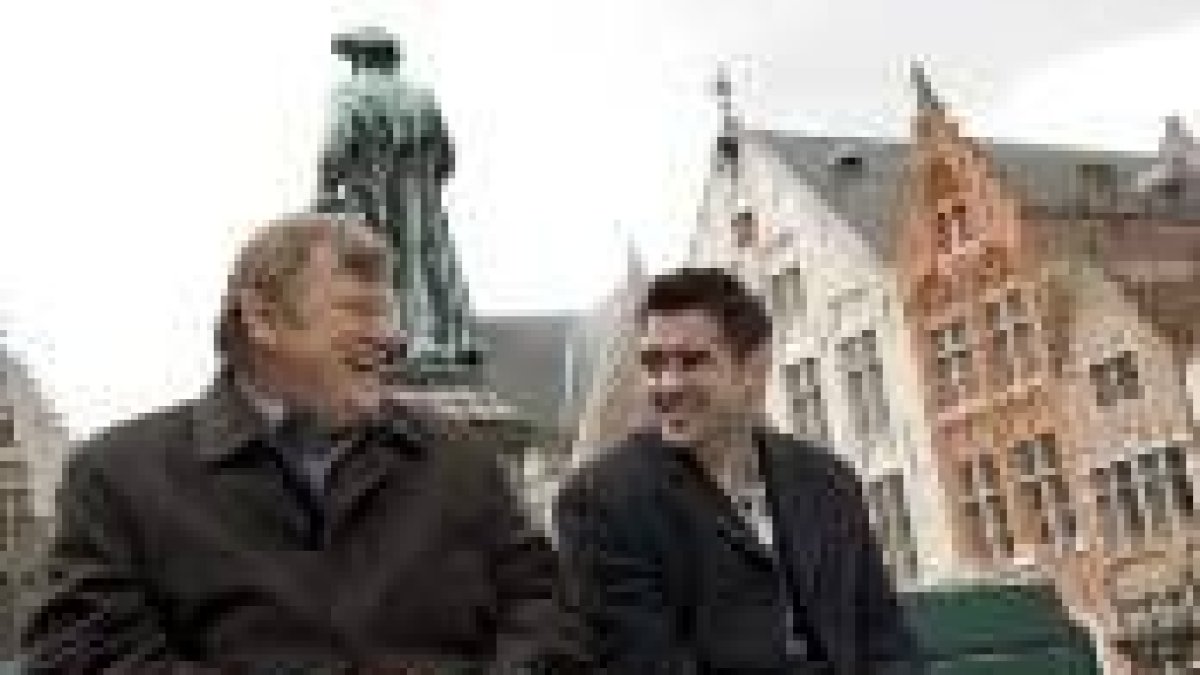Fotografía de la película «Escondidos en Brujas», con Brendadn Gleeson y Colin Farrell