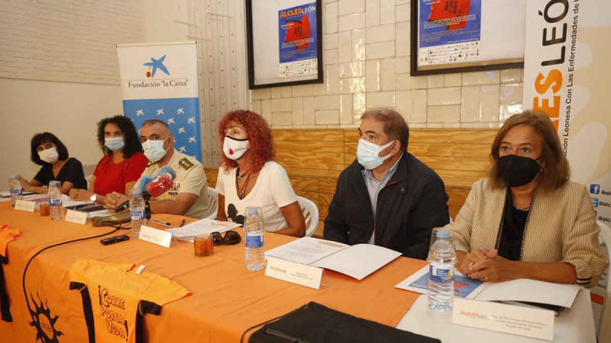 Acto de presentación de la carrera de Alcles. FERNANDO OTERO