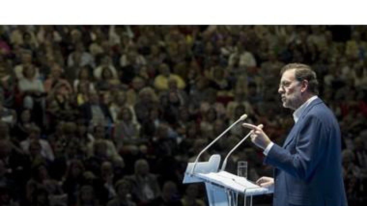Rajoy recorrió el año pasado 53.000 kilómetros y participó en una media de 1,8 actos por día.
