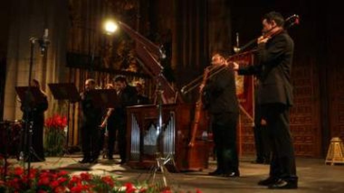 La formación madrileña de instrumentos de viento Ministriles de Marsias, especializada en música ant