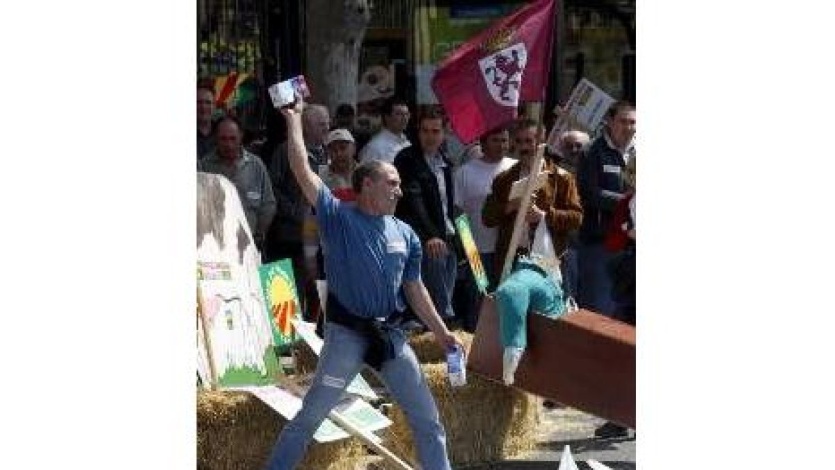 Abril ya fue mes de protestas por los precios y el abandono de cupos