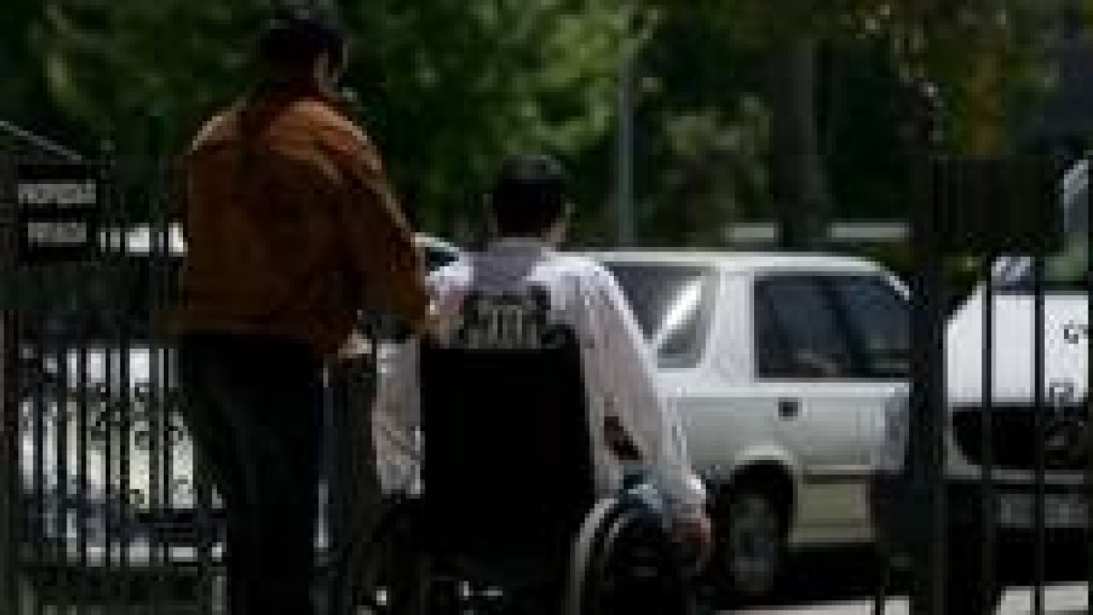 La Junta considera que el baremo para valorar la dependencia es demasiado restrictivo