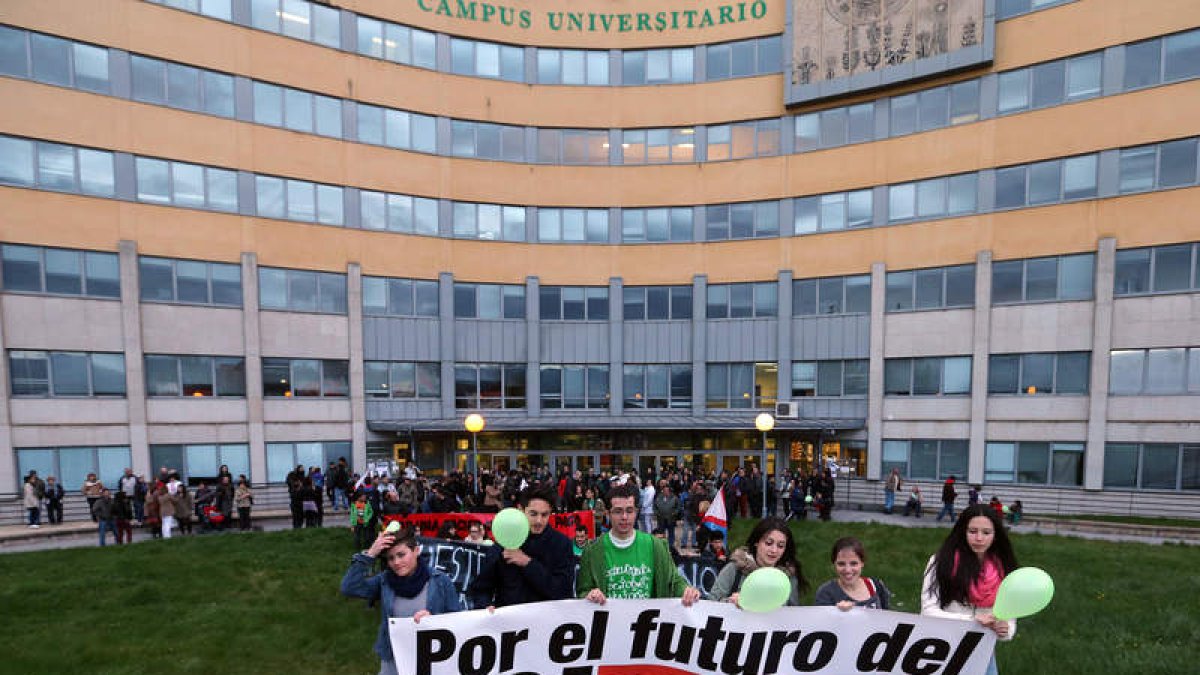 Manifestación el jueves en defensa del campus