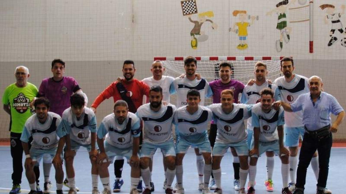 El Domotec León revalidó el título de campeón de España de la serie B logrado en 2019. DL