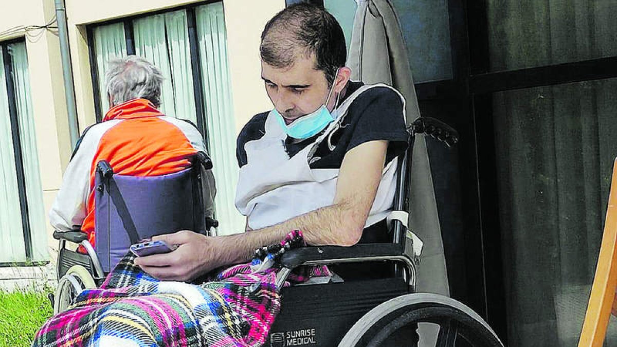 Alberto García, en la residencia en la que estaba en Fabero. FOTO CEDIDA POR LA FAMILIA