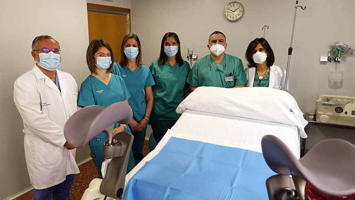 El equipo de Obstetricia y Ginecología del Centro Ginecológico de León HM San Francisco. MARCIANO PÉREZ
