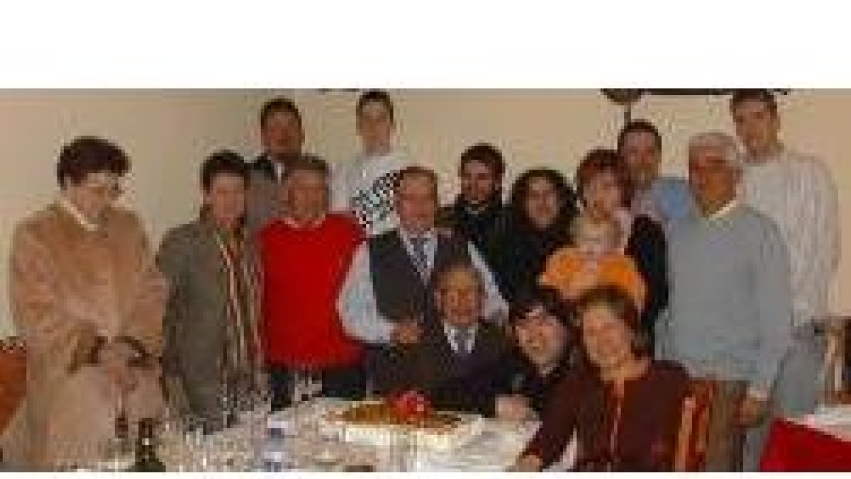 Julio Rodríguez celebró su onomástica acompañado de toda su familia