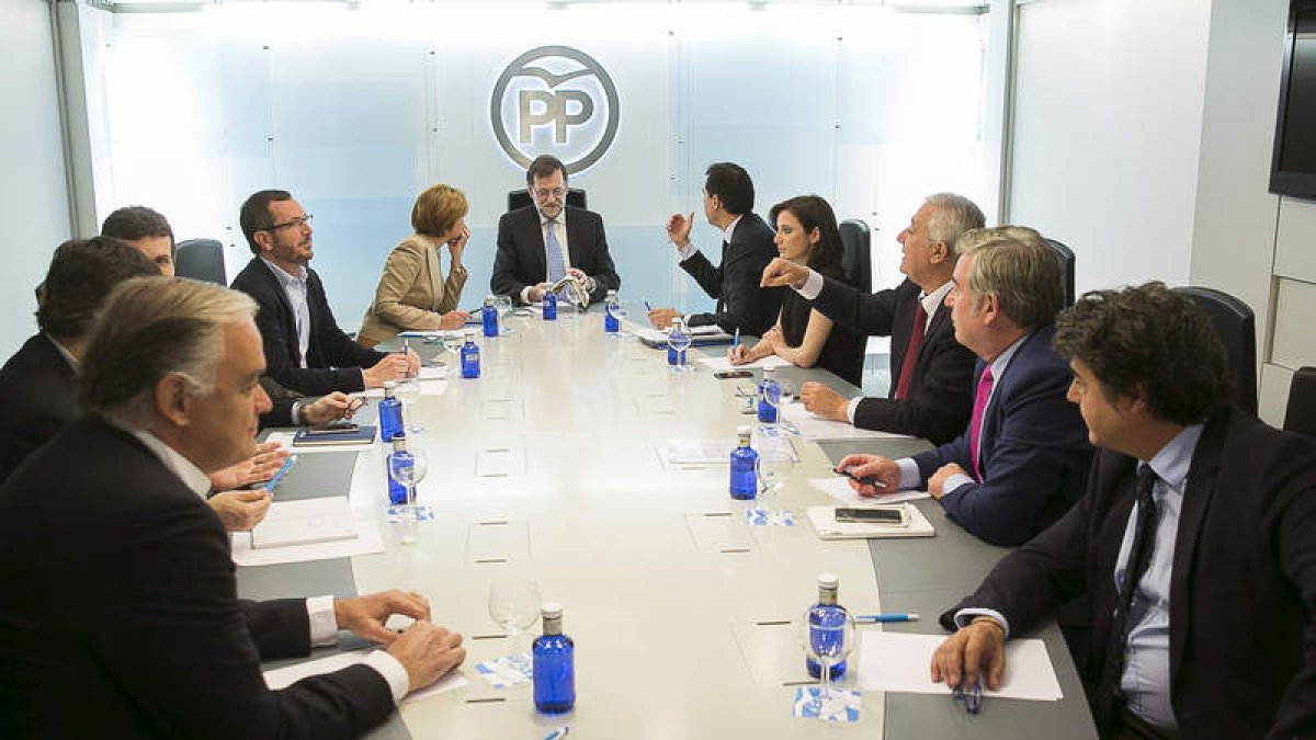 Mariano Rajoy presidió ayer la reunión del Comité de Dirección del partido. TAREK