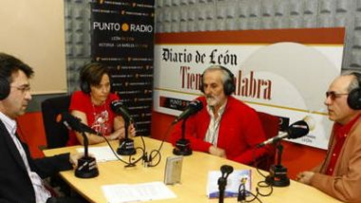 Juan Martínez, Nuria González, Matías Llorente y Jacinto Peñín