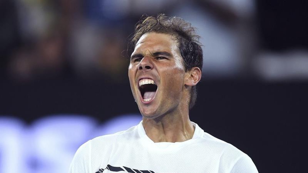 El tenista español Rafael Nadal celebra su pase a las semifinales del Abierto de Australia