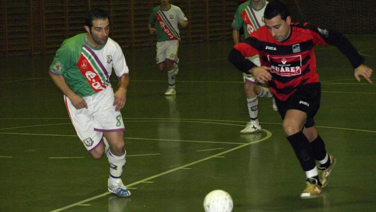El equipo montañés no pudo pasar del empate en Burgos.