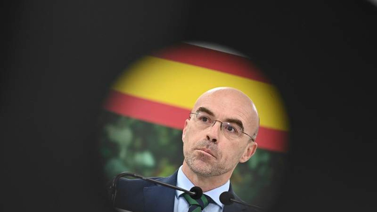 Buxadé entra en el equipo de confianza de Abascal.