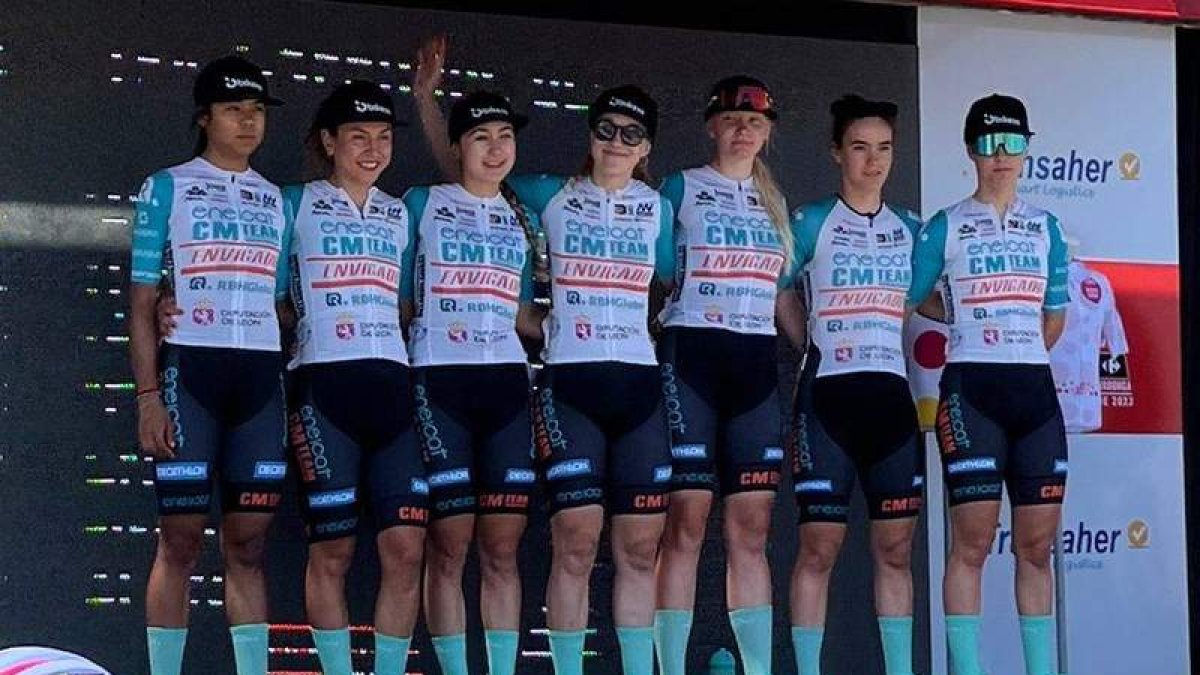 Las siete integrantes del Eneicat CM Team. KATERINE RUBIANO
