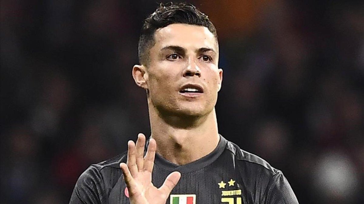 La manita de Cristiano.