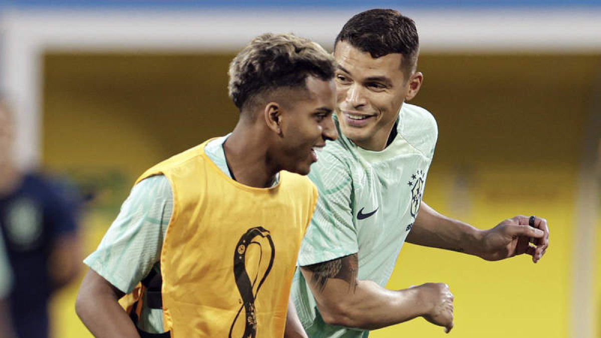Rodrygo tiene todas las opciones de partir como titular ante Suiza tras la lesión de Neymar. A. LACERDA