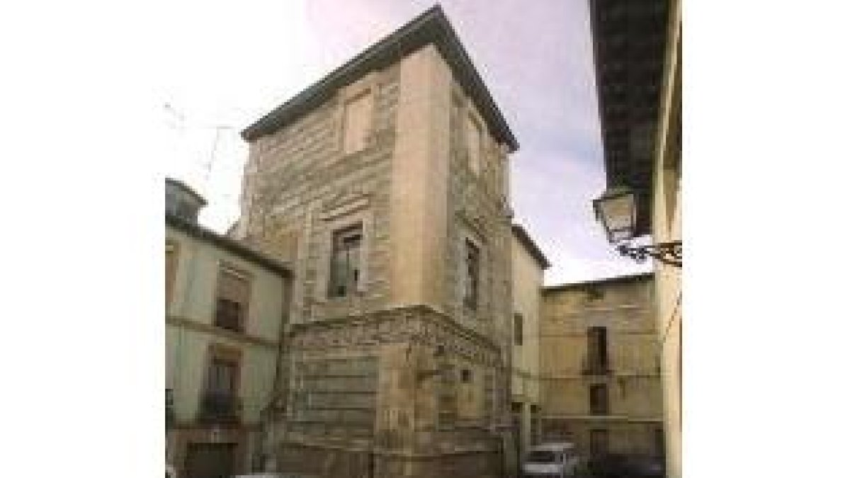 El palacio del Conde Luna ha sido objeto de numerosos proyectos
