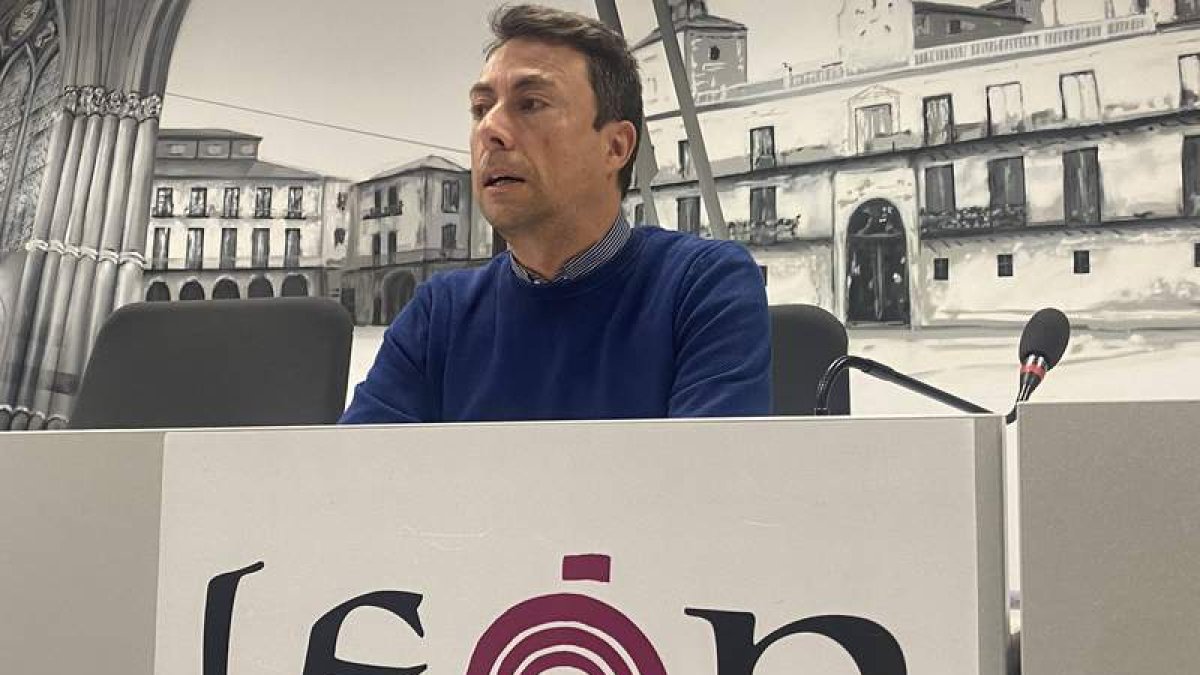 Eduardo Tocino, concejal del PP en el Ayuntamiento de León. DL