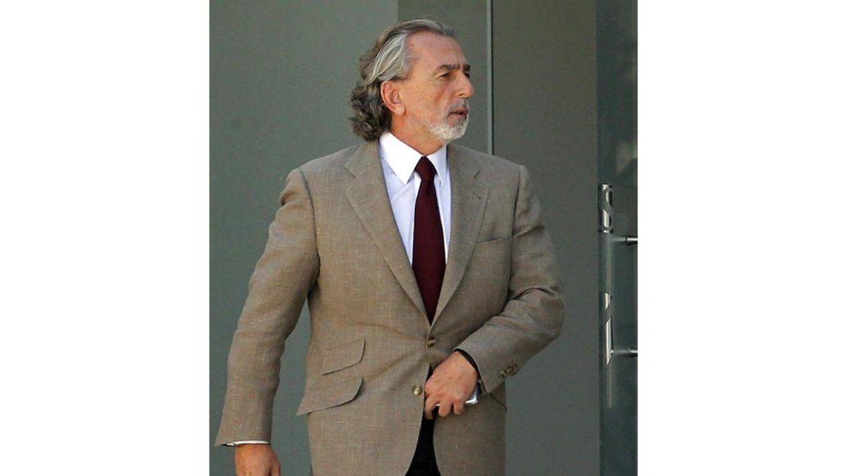 Francisco Correa a su salida de la Audiencia Nacional. MARISCAL