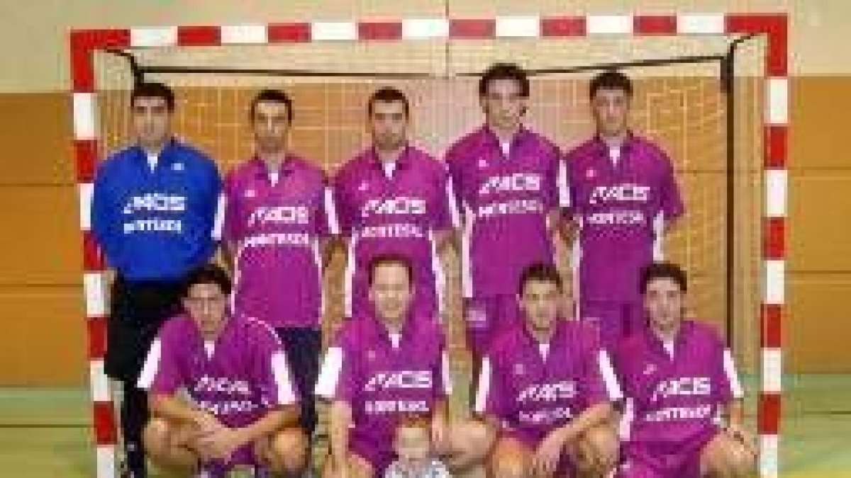 Montesol forzó un espectacular empate a siete goles con Calizas Suabar y es cuarto en su grupo