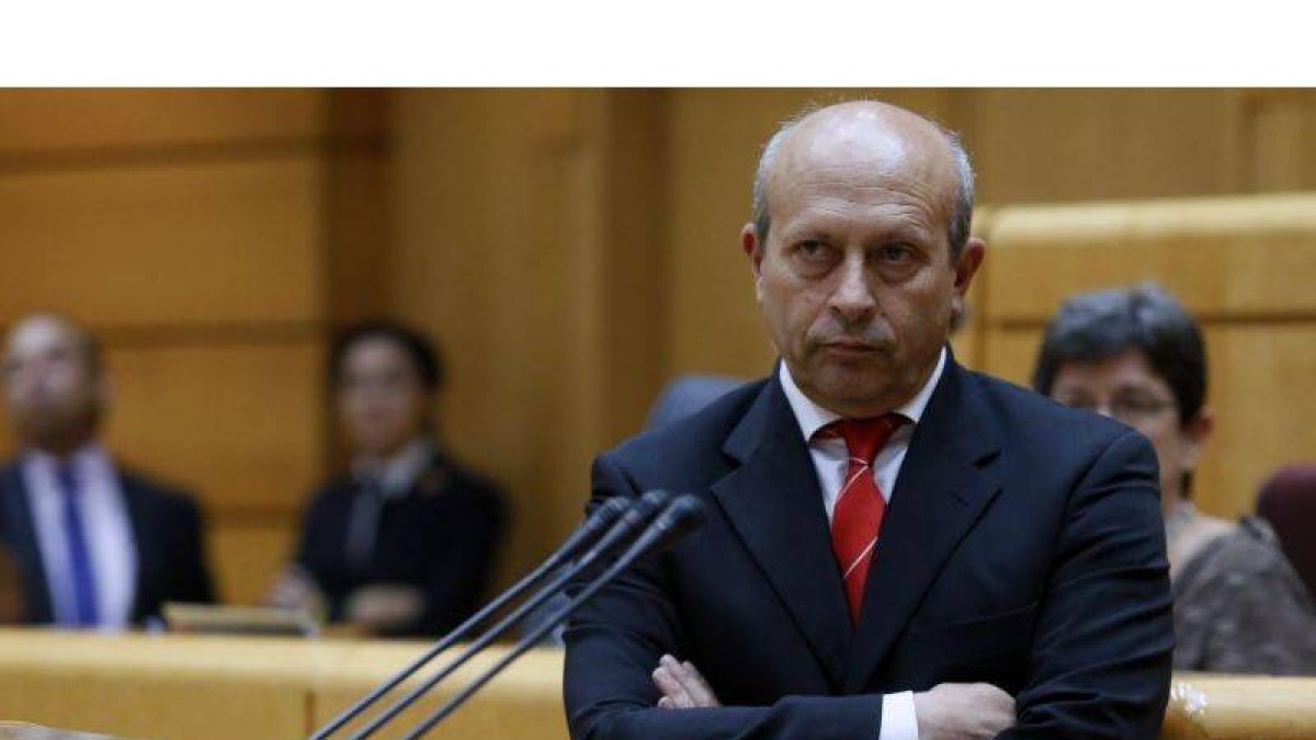 El ministro José Ignacio Wert, durante una sesión plenaria del Congreso.
