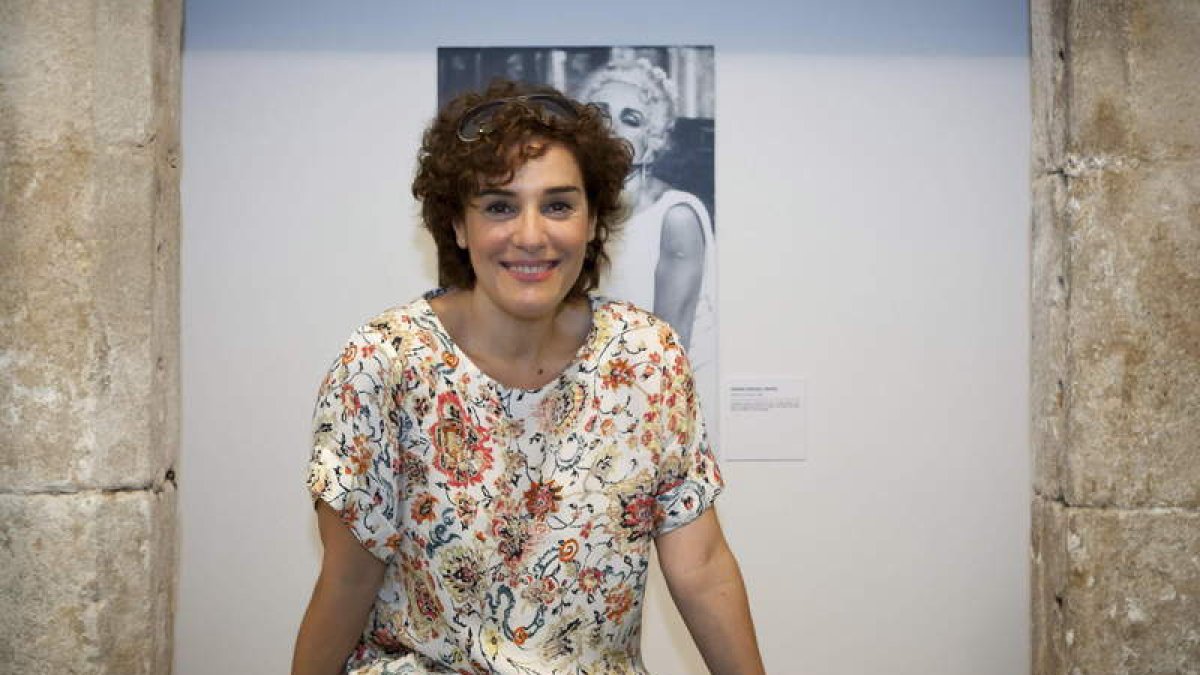 La actriz Anabel Alonso, caracterizada para su papel en ‘Amar es para siempre’.