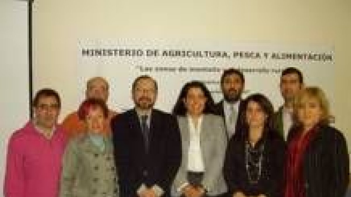 Participantes del cierre de las jornadas de desarrollo rural en Villablino