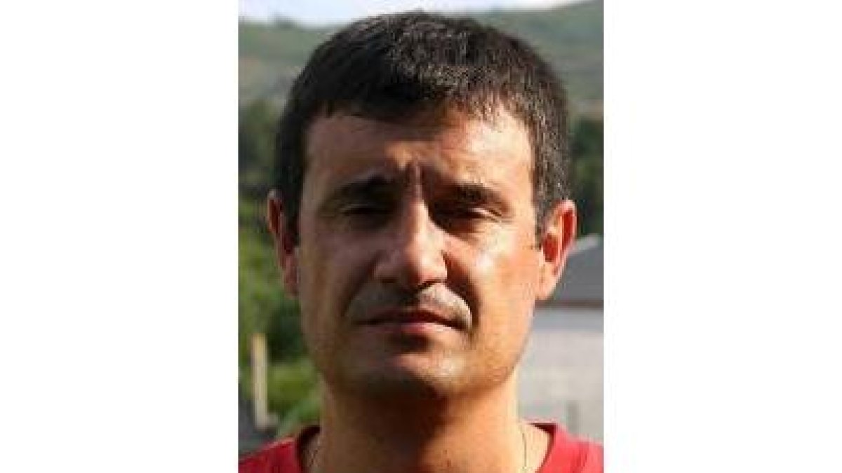 Carlos Rivas se muestra muy ilusionado con su equipo