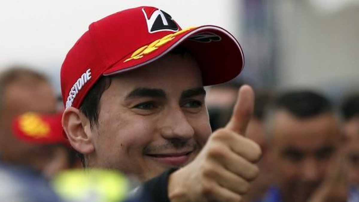 Jorge Lorenzo ha logrado la 'pole' en Japón.